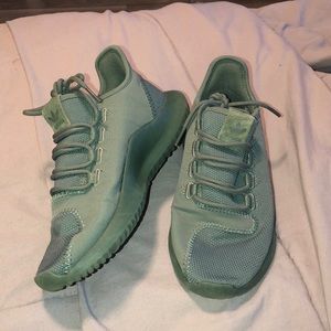 Green Adidas Tubulars💚